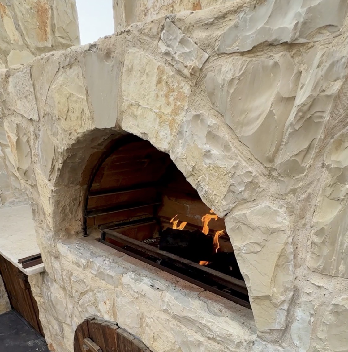 Stone oven